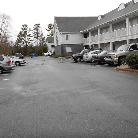 Rodeway Inn Charlotte Exterior photo